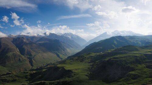 Пейзаж в деревне Безенги