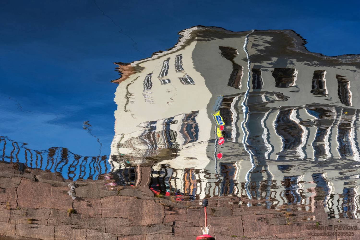 абстракция, акваабстракция, акваграфика, отражение на воде, призрачный мир осеннего петербурга, парейдолия, красивая вода, отражение на канале грибоедова, акварельный осенний петербург, Павлова Марина