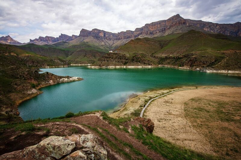 Горное озеро фото превью