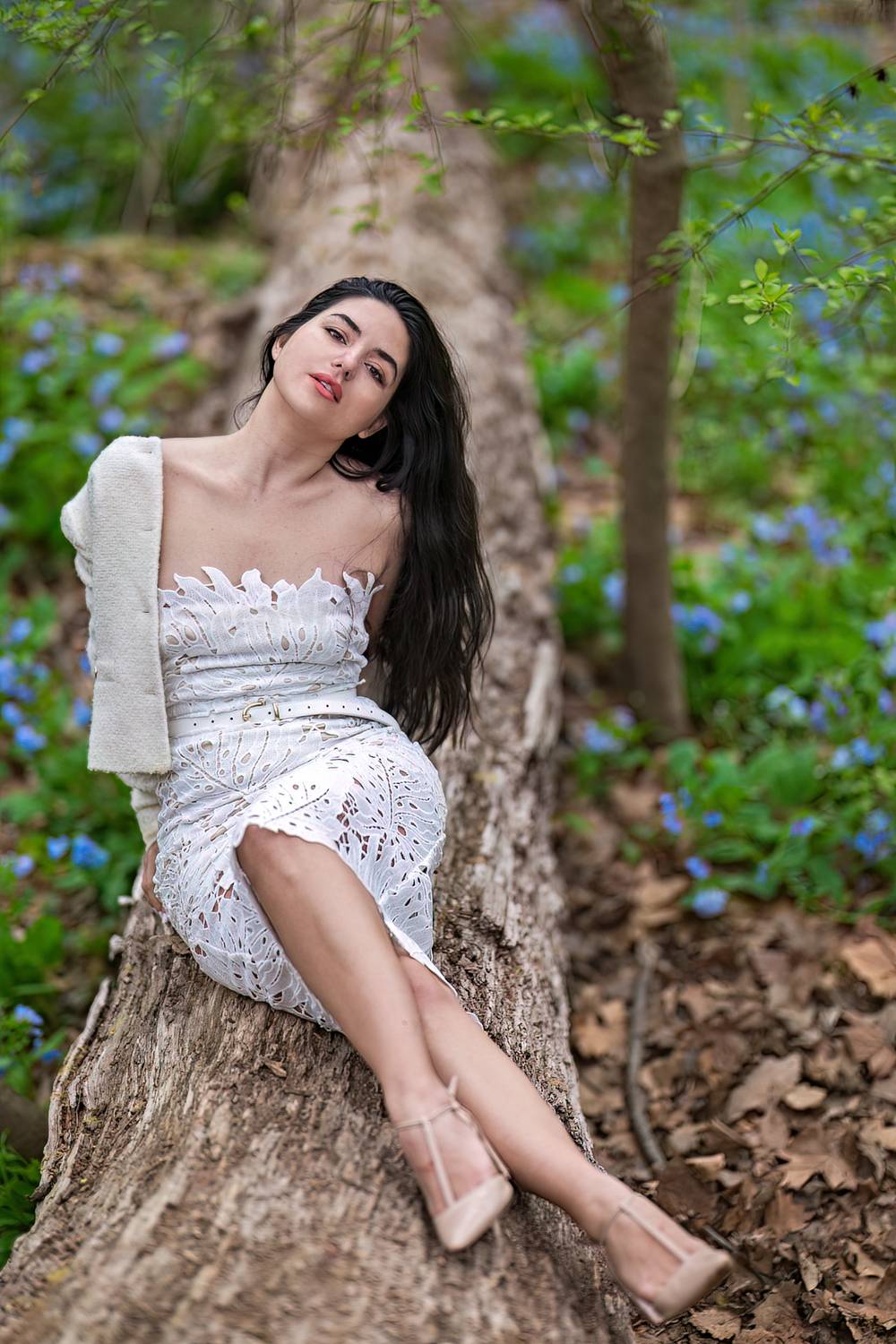 female portrait, portrait, environmental portrait, bluebells, flowers, spring, Julius LIU