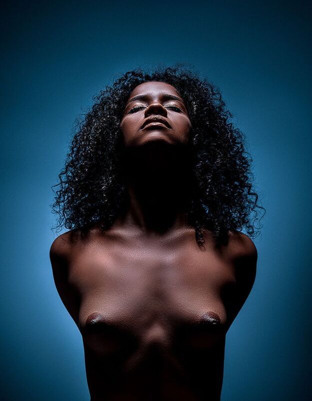 #izukyphotography #photography #photographer #photoshoot #photo #photoshoot #portrait #portraits #art #artist #phisicallyfit #femalefitnessmotivation #bestsportforgirls #fitbodyphotography #fitlegs #bodyart #bodyfitness #bodyengineer  #femaleathlete #fitn  фото превью