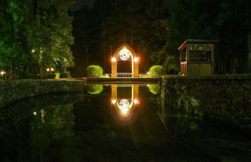 Кисловодск. Зеркальный пруд и Стеклянная струя. фото превью