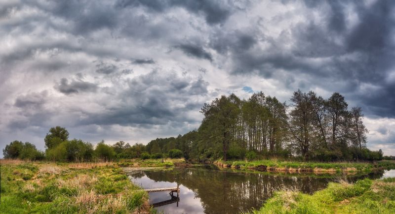 2025, беларусь, весна, дождь, май, облака, отражение, панорама, река, тучи, уса И снова дожди. Странный май 25-го. фото превью