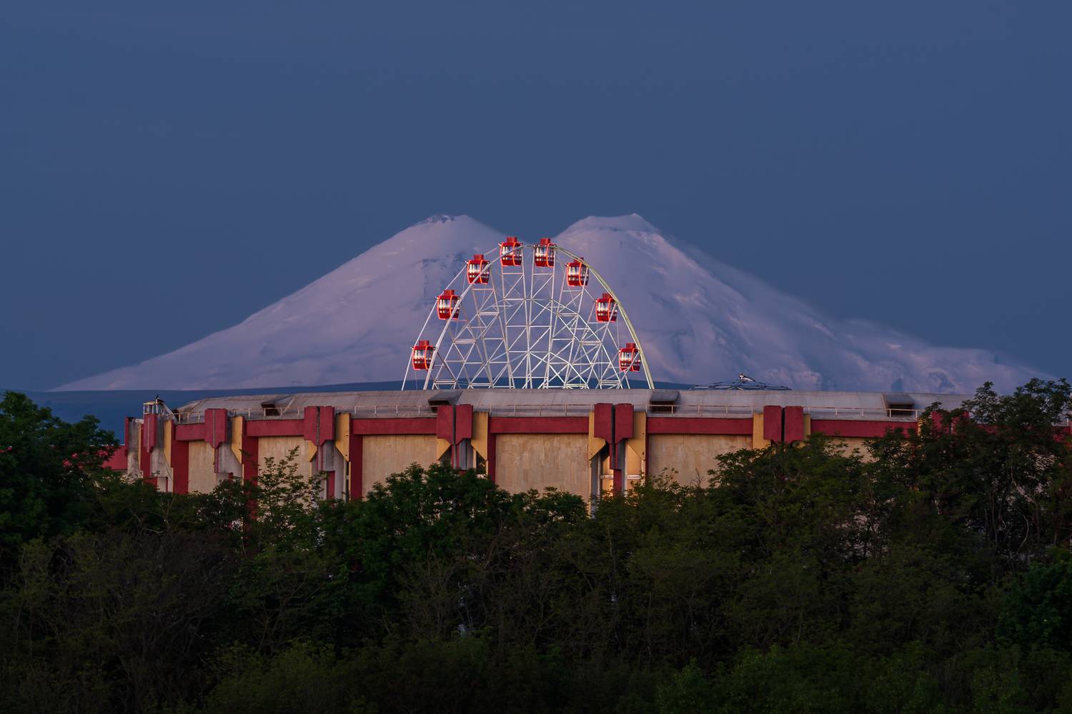 кавказ, кмв, кавказские минеральные воды, эльбрус, ессентуки, ночной город, синий час, колесо обозрения, Zakharov Armen