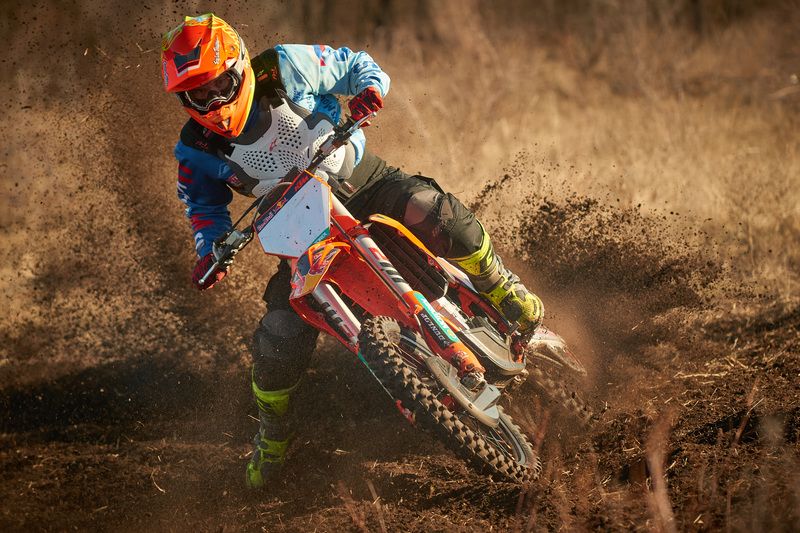 KTM фото превью