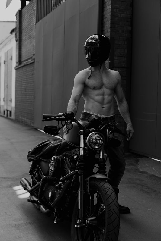 мужской портрет, мужчина, мужская съемка, мужской портрет, black and white, male, men, актер, модель, мото  фото превью