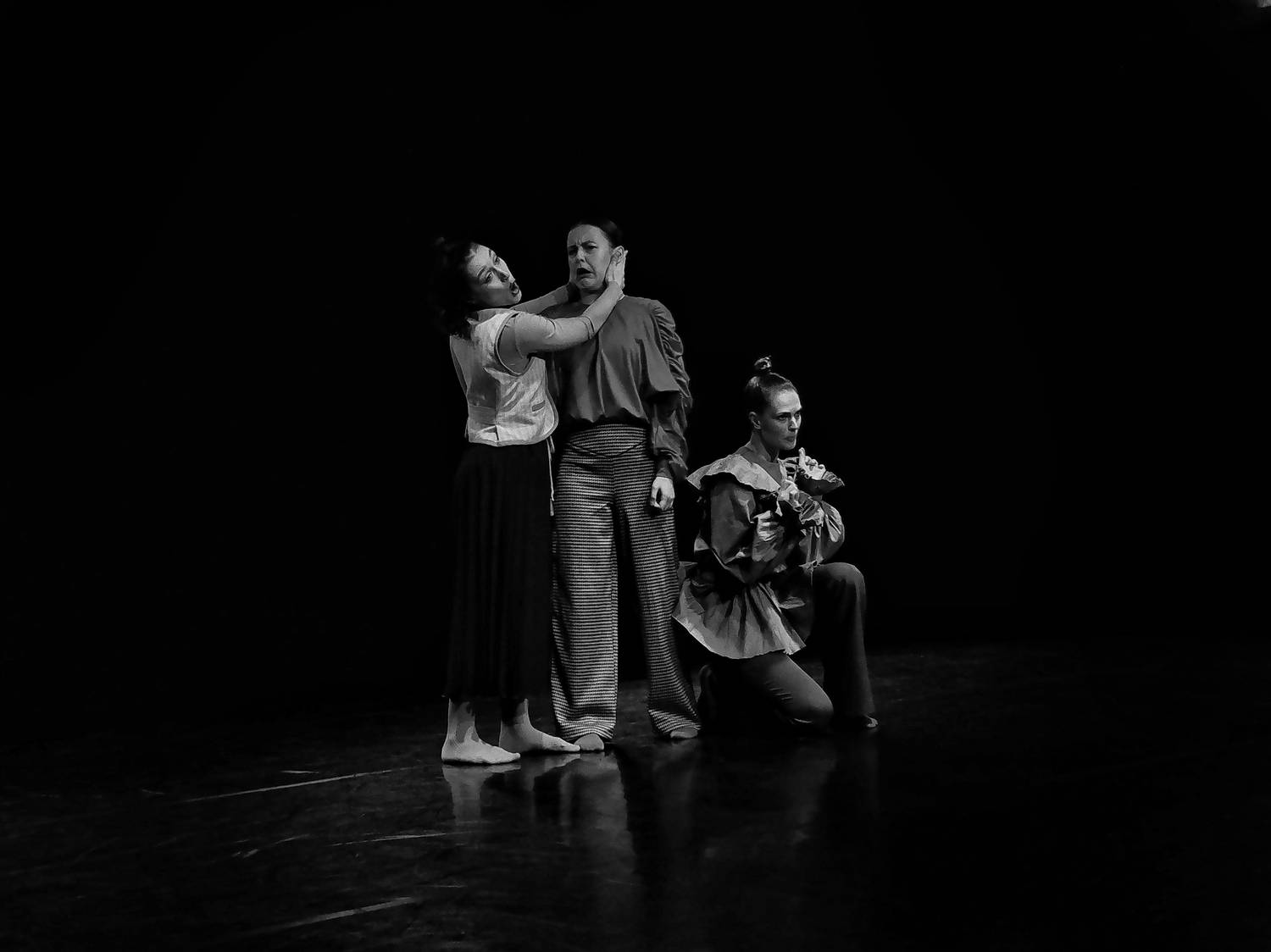 Нытье, чувства, Зорин Миша