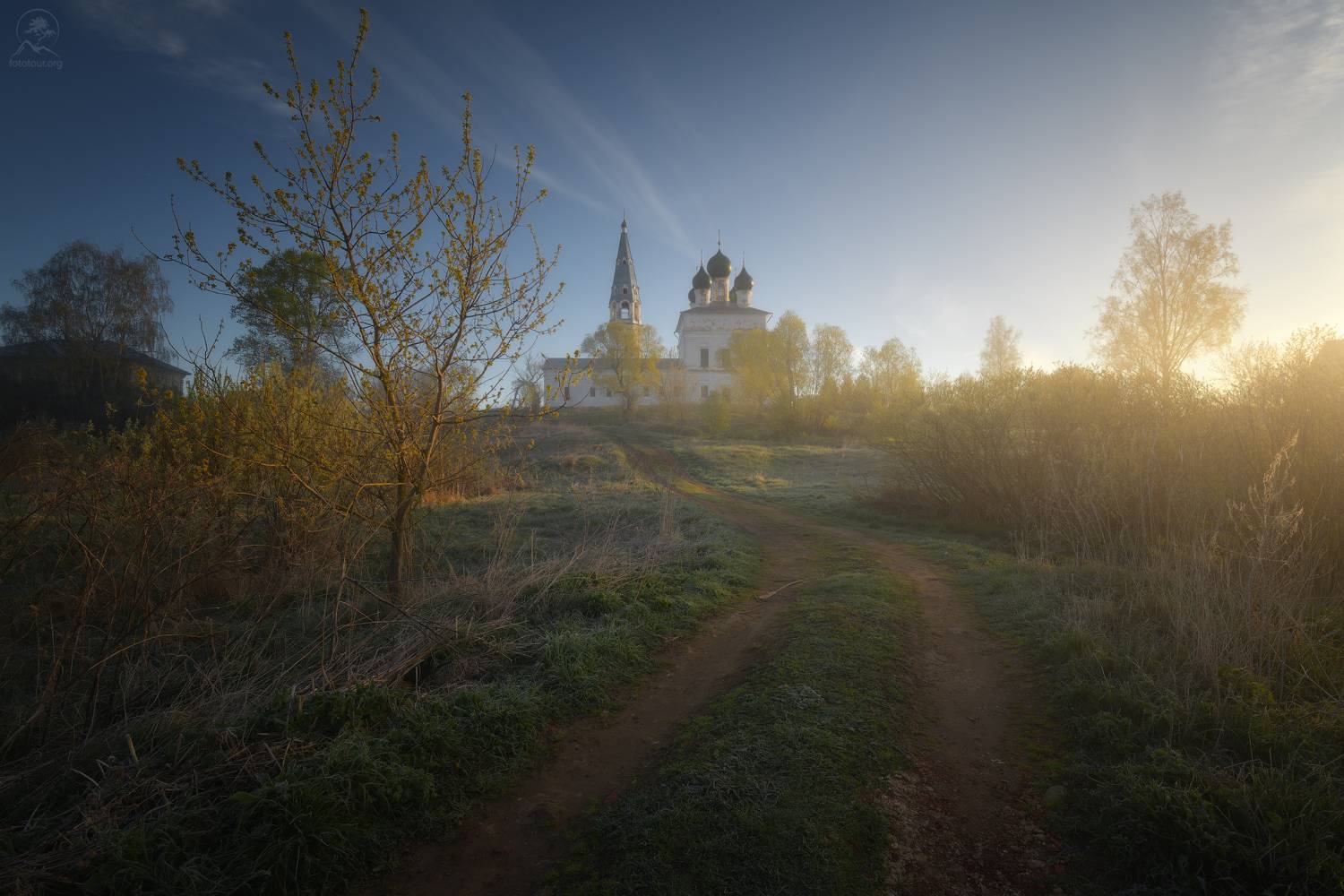май, рассвет, село, храм, фототуры 2025, Гордиенко Анатолий