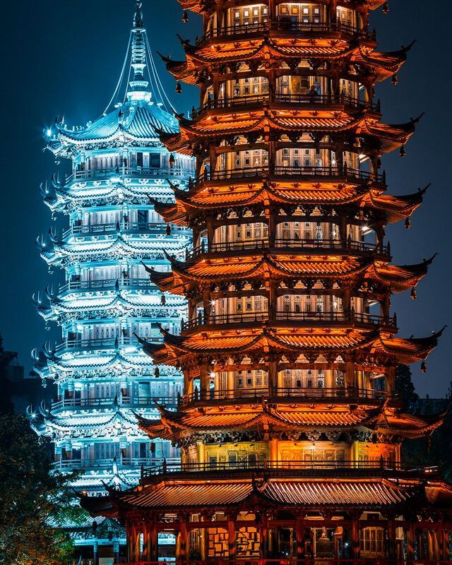 Sun and Moon Pagodas, Guilin фото превью