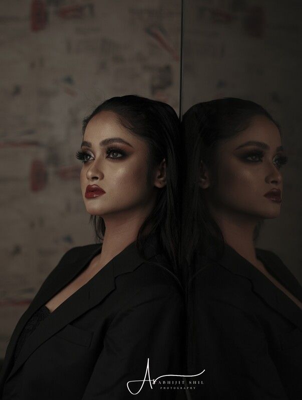 abhijitshil portrait She фото превью