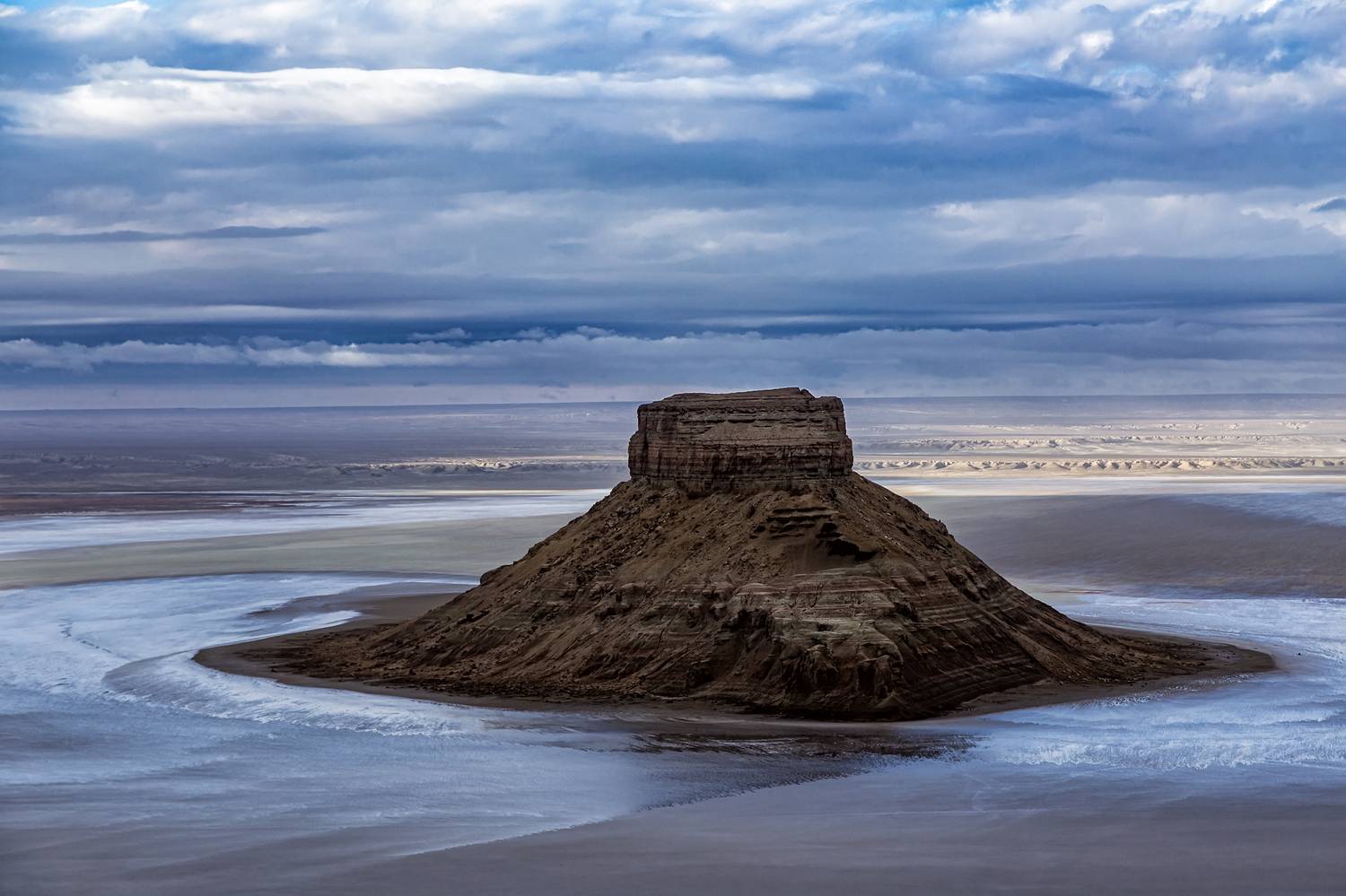 Айракты, Бозжира, Кокосем, Кокесем, Казахстан, Мангистау, Каньон, Тузбаир, отражение, Клыки, Корабль, Бокты, Лензбол, Арка, Закат, рассвет, день, пейзаж, долина шаров, яйца динозавров, Шергала, Тетис, Тирамису, Устюрт, Национальный парк, нацпарк, тучи, об, Евгений Бондарь