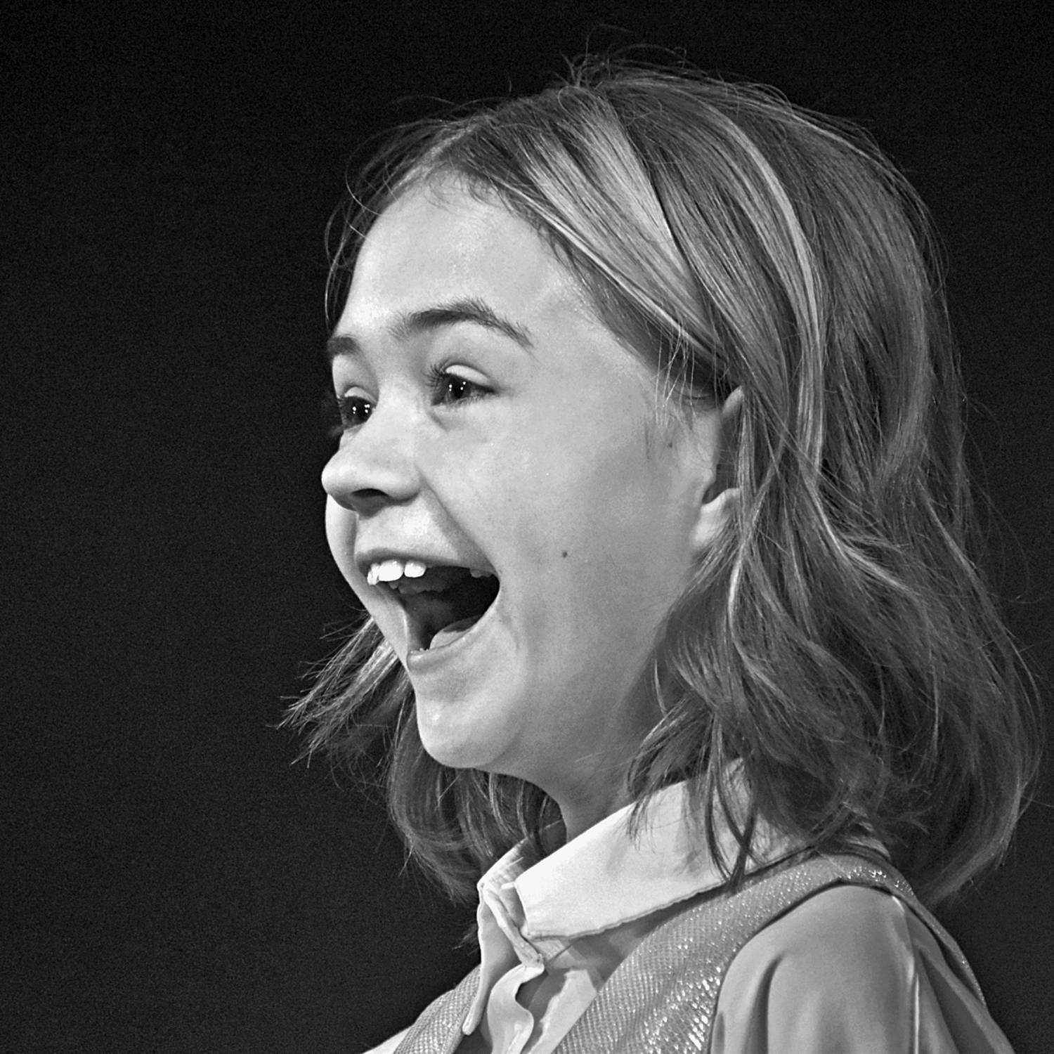 дети, девочка, артист, сцена, чб, апатиты, глаза, эмоция, Николай Смоляк