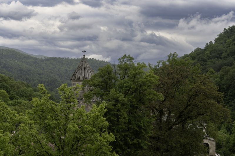 Армения, Тавушская область, Дилижан, долина Иджеванского хребта, монастырь Агарцин Армения фото превью