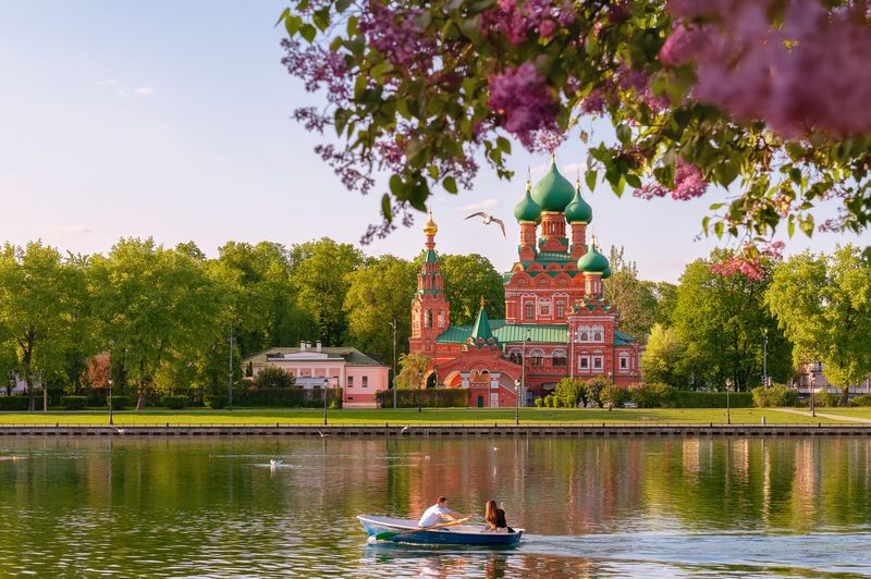 останкинский пруд, москва, церковь троицы живоначальной в останкино Останкинский пруд фото превью