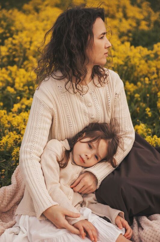 Family portrait, mother and daughter Svetlana or Clare from Outlander? фото превью