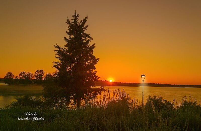 #закат #озеро #берегозера #моменты #спокойствие   #sunset #lakeview #sunsetlover #naturemoments #peacefulvibes Закат, который хочется запомнить... фото превью