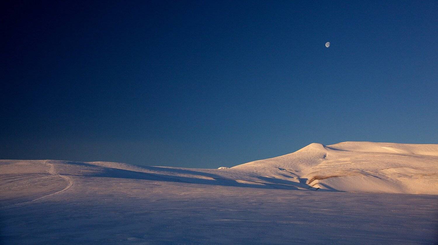 Горы, Дорога, Кавказ, Луна, Рассвет, Снежные просторы, Никифоров Егор