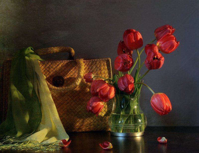 Весна, Натюрморт, Праздник, Тюльпаны, Фотонатюрморт Домой пришла... фото превью