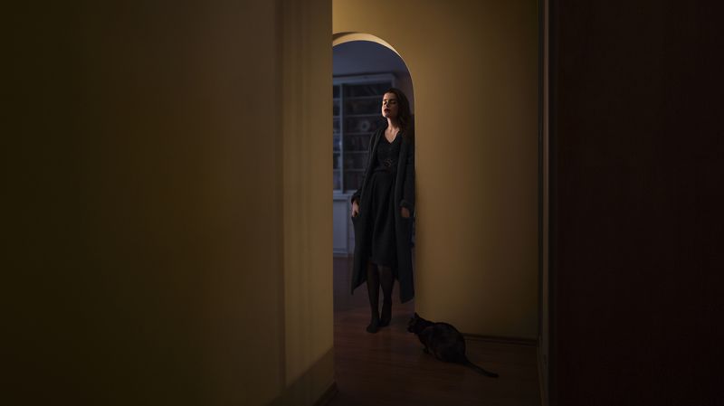 девушка, зима, Москва, квартира, черные волосы,коридор,girl, winter, Moscow, flat, black hair, corridor  фото превью