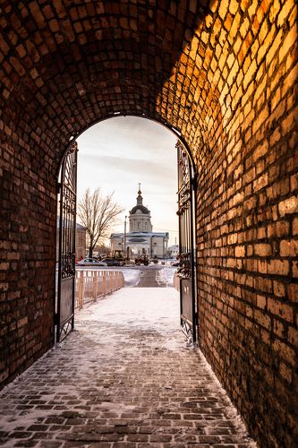 Арка Коломенского Кремля