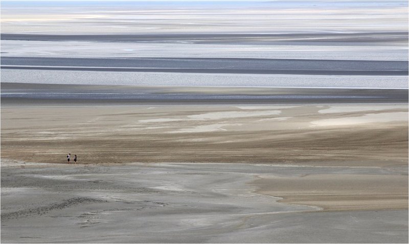 затерянные в песках фото превью