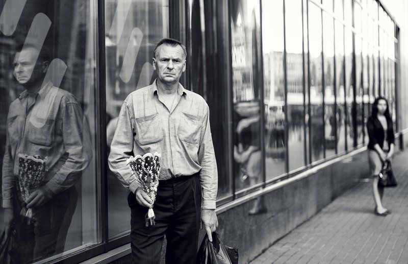 Лето, Мужчина, Питер, Стрит, Улица, Чб Заждался фото превью