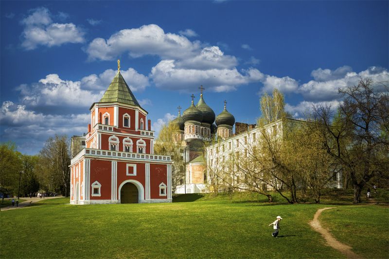 город, архитектура,храм, природа, усадьба, башня, небо, облака Мостовая башня и Покровский собор ( Усадьба Измайлово) фото превью