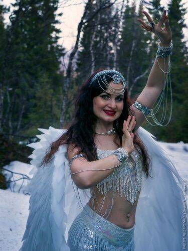 Женщина-птица