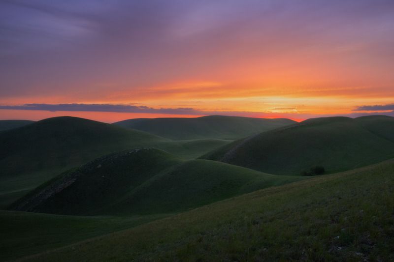 долгие горы, оренбуржье, степь, оренбургскаяобласть Закат в Долгих горах фото превью