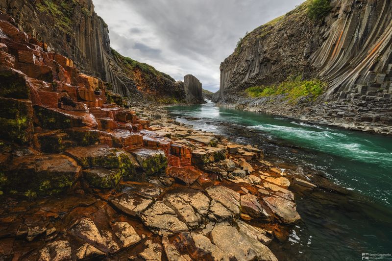 In the Canyon фото превью