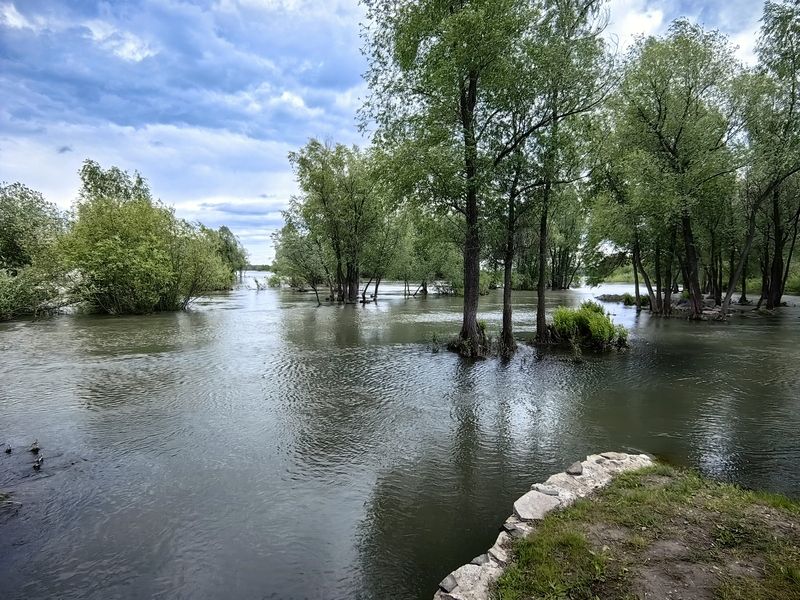 Большая вода фото превью