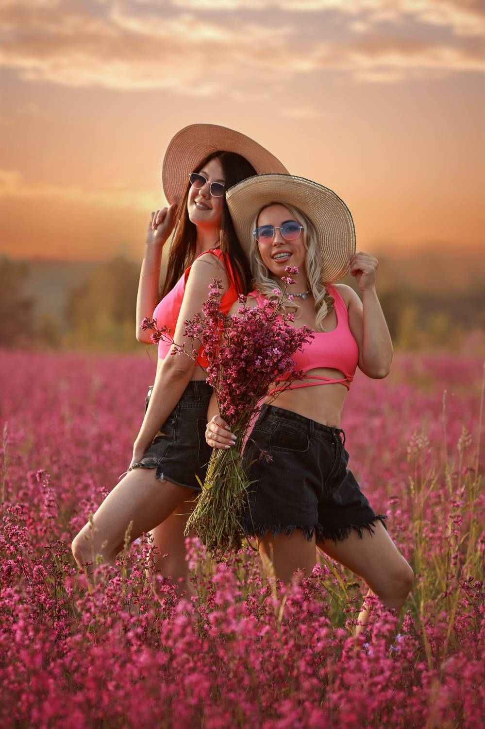 , Аден Аксинья