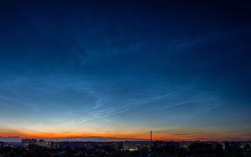 Серебристые облака фото превью