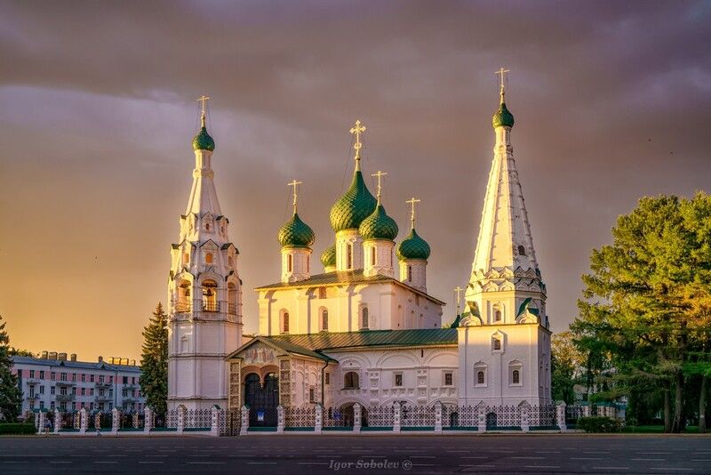 ярославль, дождь, церковь ильи пророка, закат Золотой час в Ярославле фото превью