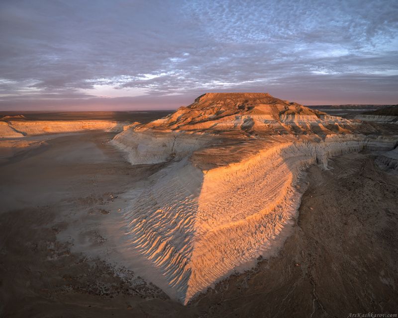 казахатан, мангистау, мангышлак, устюрт, тузбаир, меловые горы \