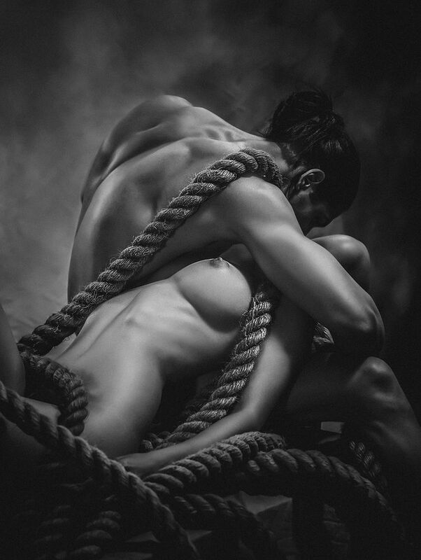 #izukyphotography #photography #photographer #photoshoot #photo #photoshoot #portrait #portraits #art #artist #phisicallyfit #femalefitnessmotivation #bestsportforgirls #fitbodyphotography #fitlegs #bodyart #bodyfitness #bodyengineer  #femaleathlete #fitn  фото превью