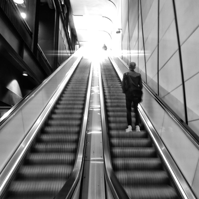 Escalator фото превью