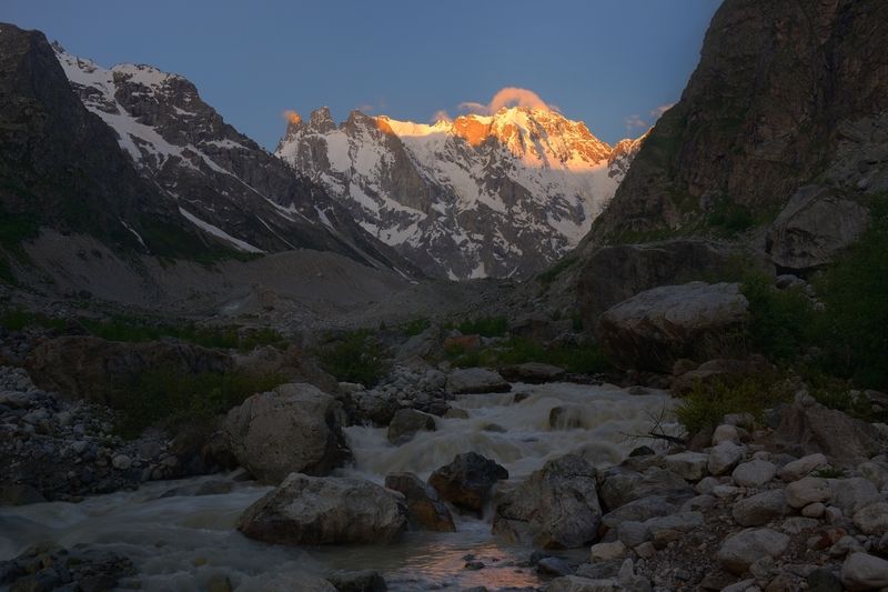 Шхельда,рассвет фото превью