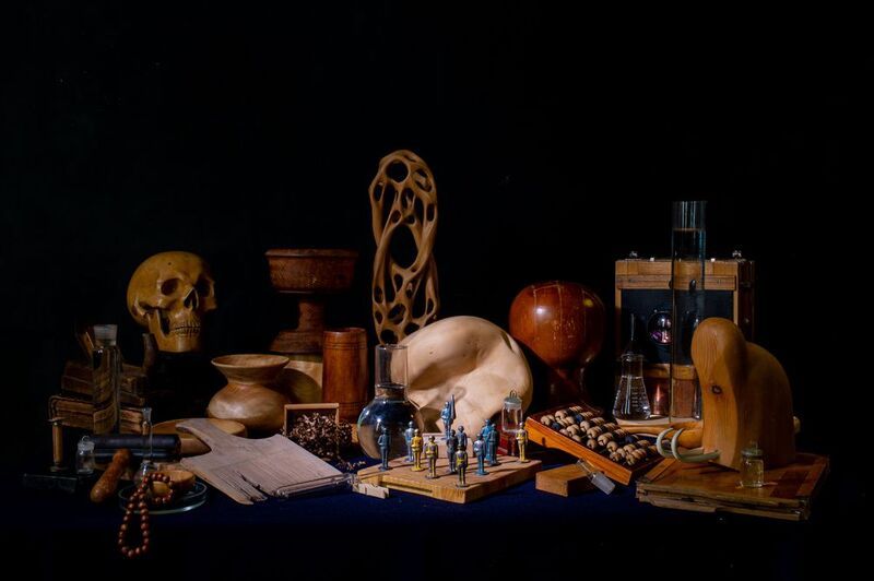 Исключительный (стеклянный, оловянный, деревянный) фото превью