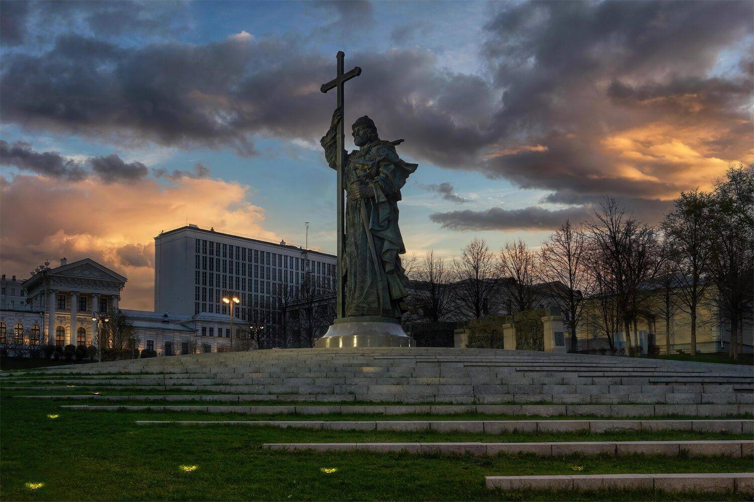 город, архитектура, памятник, москва, вечер, облака, небо, Михаил Кудрявцев