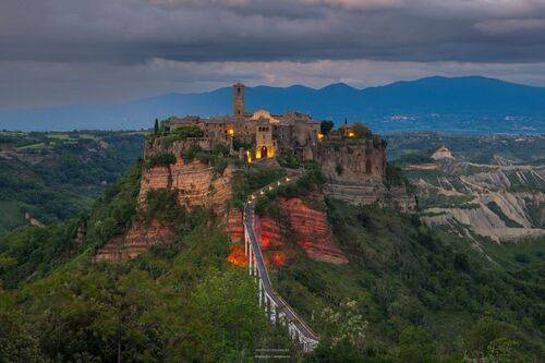 Чивита-ди-Баньореджо