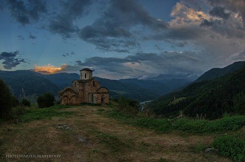 СЕНТИНСКИЙ ХРАМ