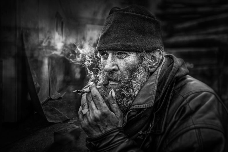 black and white Горький дым жизни фото превью