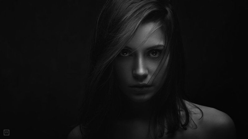 portrait girl black&white eyes Ksenia фото превью