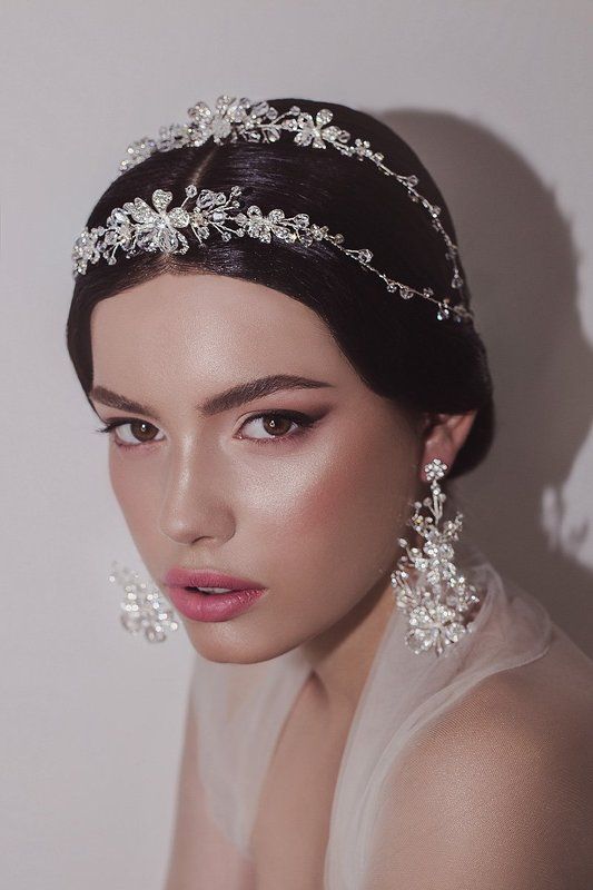 beauty, beautyshoot, editorial, eyes, fashion, fashion photography, model, shootimg, брюнетка, бьюти, винтаж, красивая, красота, крым, макияж, принцесса, ретро, свадебная фотография, свадебный макияж, стилизация, стиль, сьемка, украшения, фото, фотография Like a princess фото превью