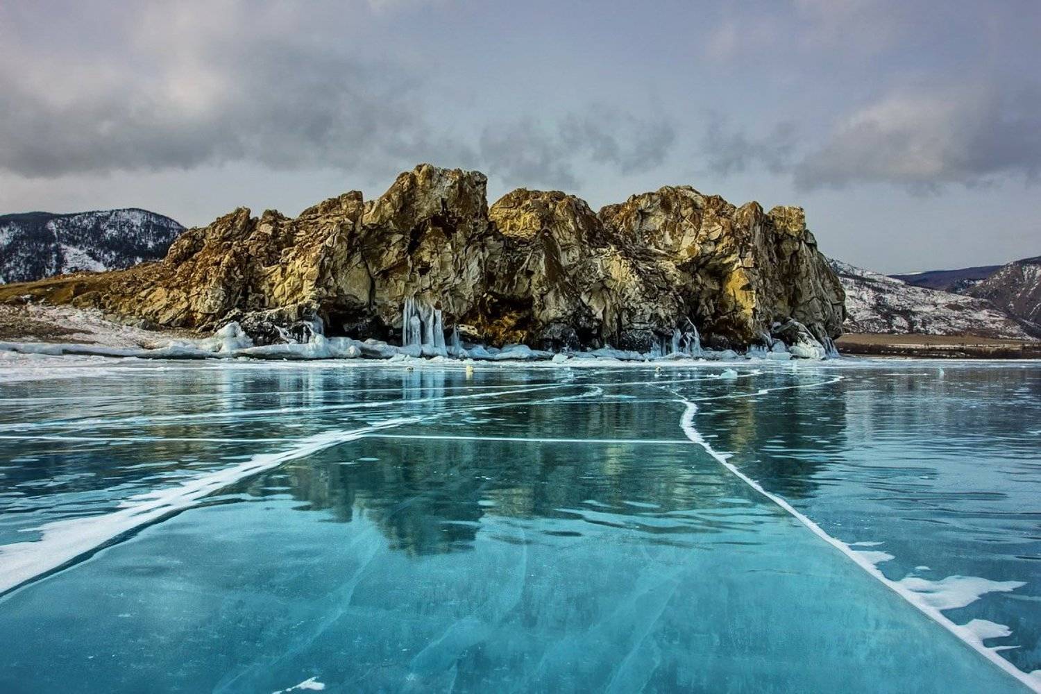 , Матвей Белый