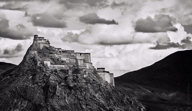 Гьянгдзе дзонг фото превью