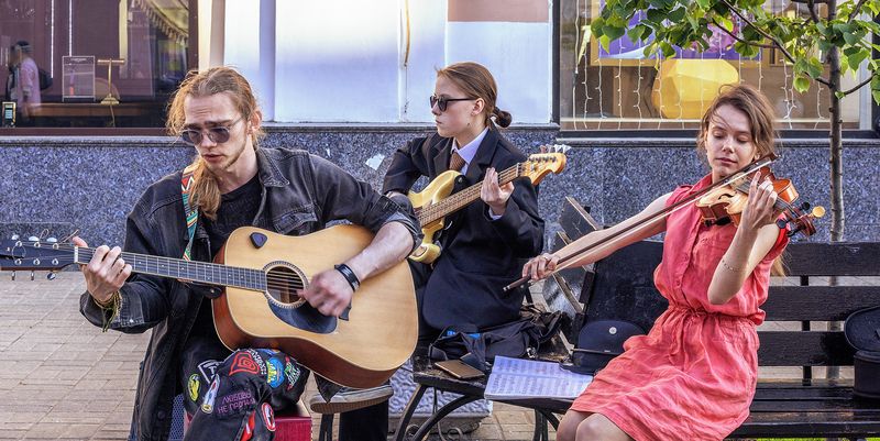 ярославль, музыканты Прогулка по Ярославлю фото превью