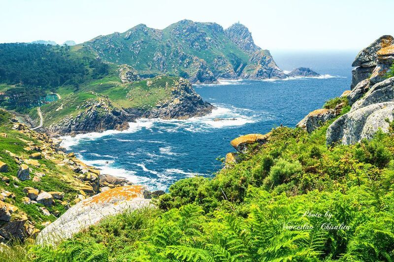 Islands in the ocean фото превью