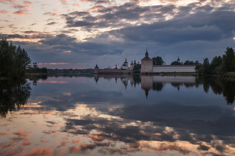 Кирилло-Белозерский монастырь фото превью